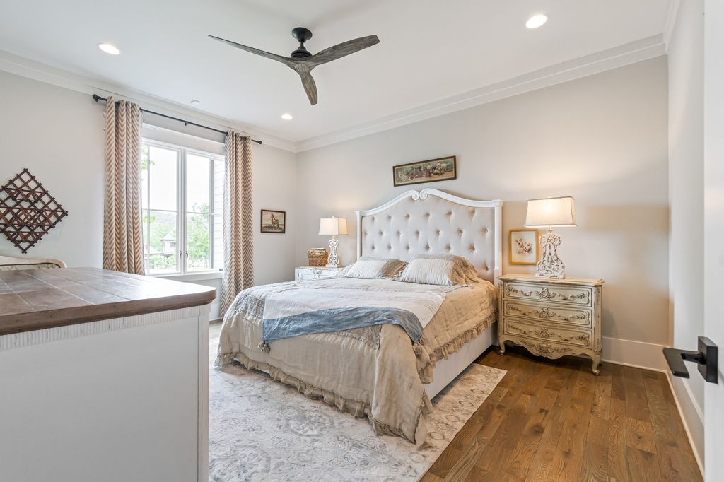 Stunning Tennessee Home in Tranquil Valley Hits Market for 7.25 Million 36