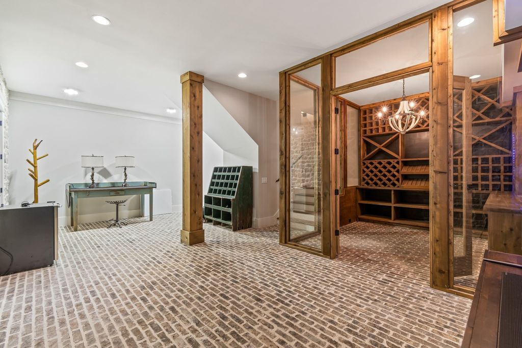 Stunning Tennessee Home in Tranquil Valley Hits Market for 7.25 Million 49