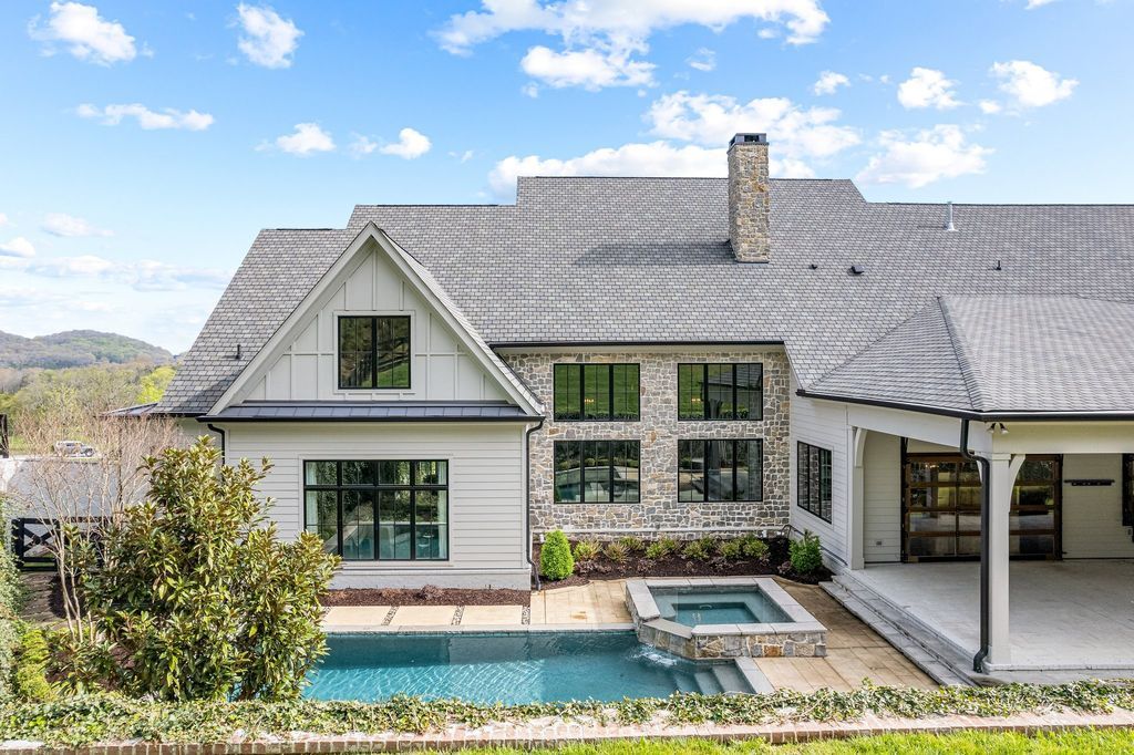 Stunning Tennessee Home in Tranquil Valley Hits Market for 7.25 Million 54