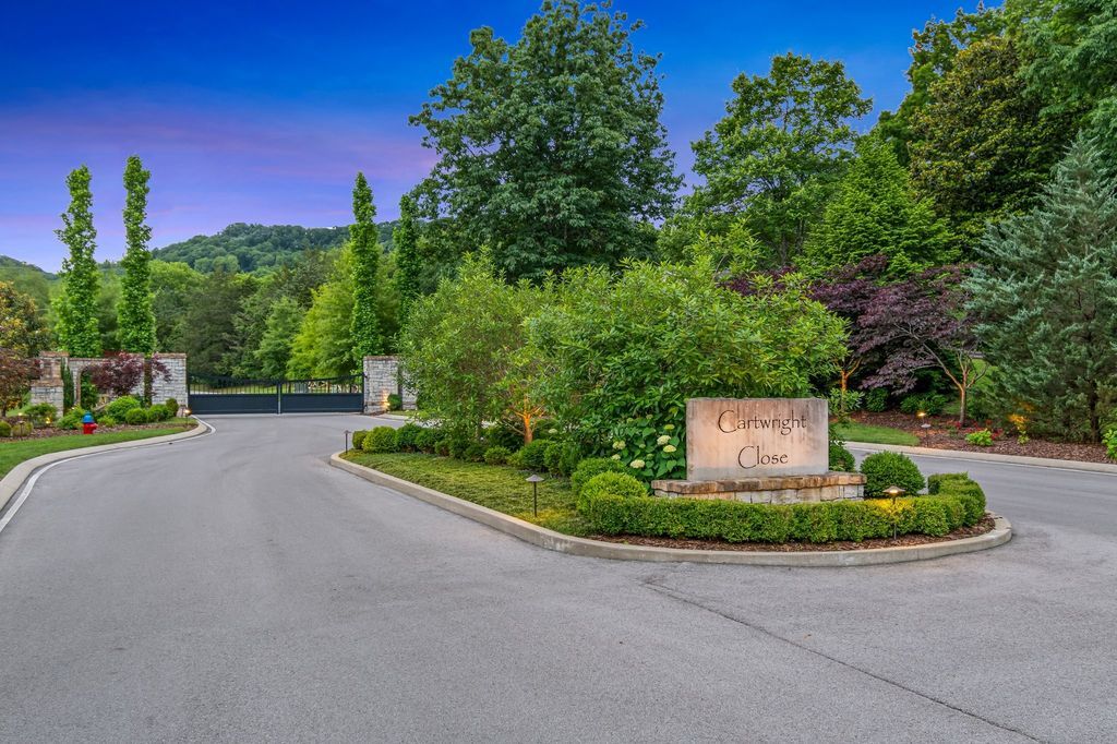 Stunning Tennessee Home in Tranquil Valley Hits Market for 7.25 Million 58