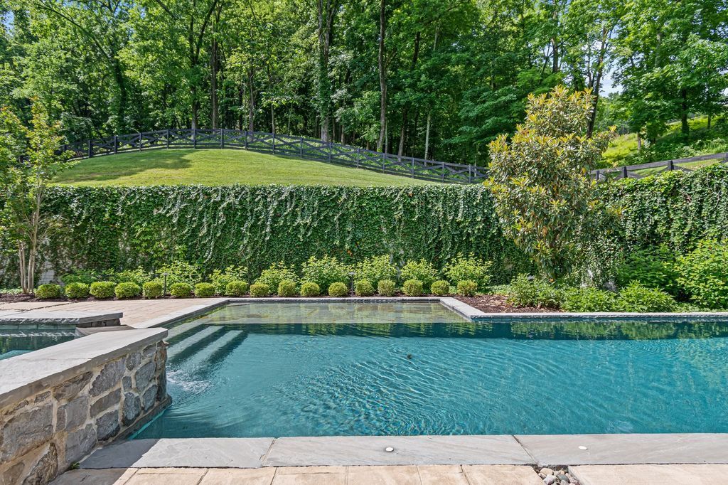 Stunning Tennessee Home in Tranquil Valley Hits Market for 7.25 Million 7
