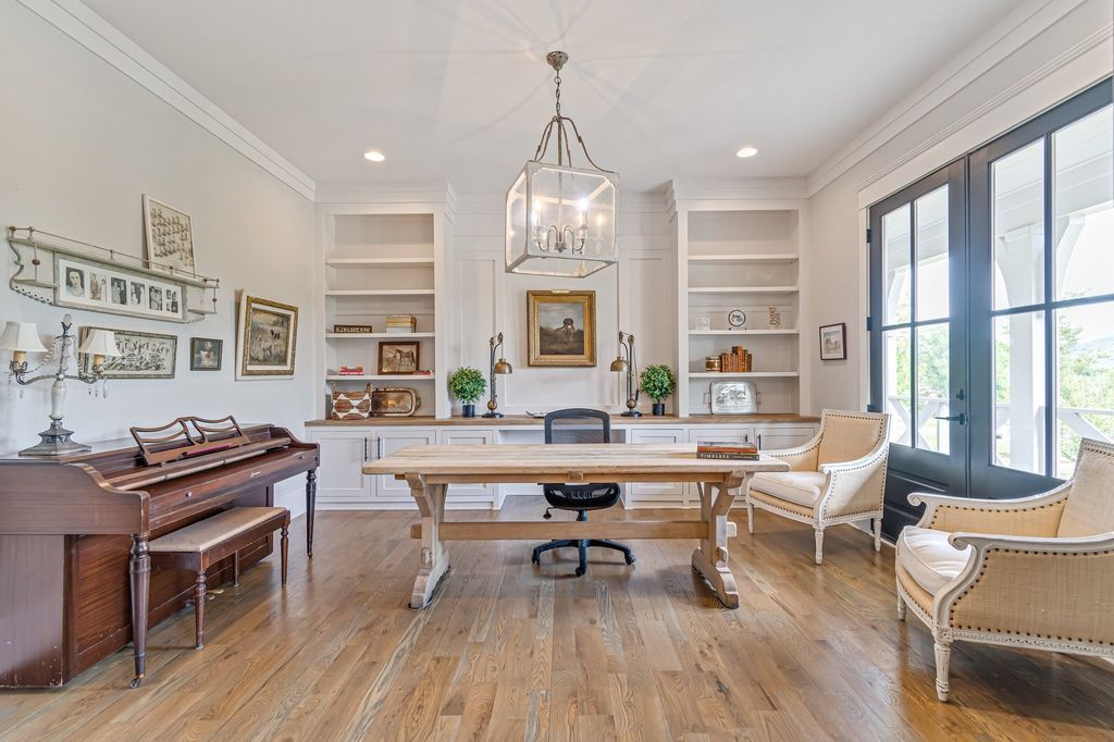 Stunning Tennessee Home in Tranquil Valley Hits Market for 7.25 Million 9