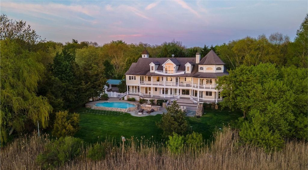 Swan View Colonial Charm in Coastal New York Asking 4.25 Million 1