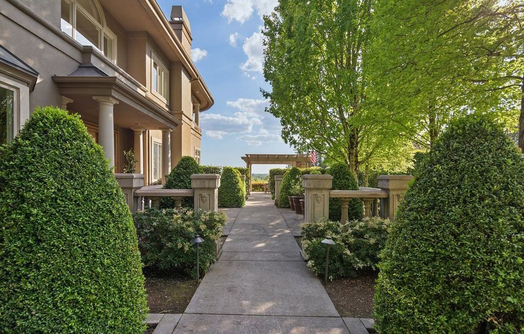 Timeless Elegance Meets Modern Luxury Meticulously Transformed Washington Home Asking 4395000 3 2