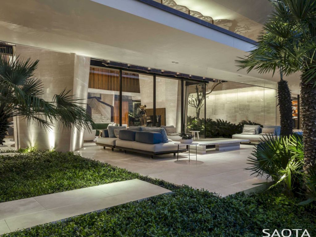 Waters Edge inspired by Fachwerk style house by SAOTA 14