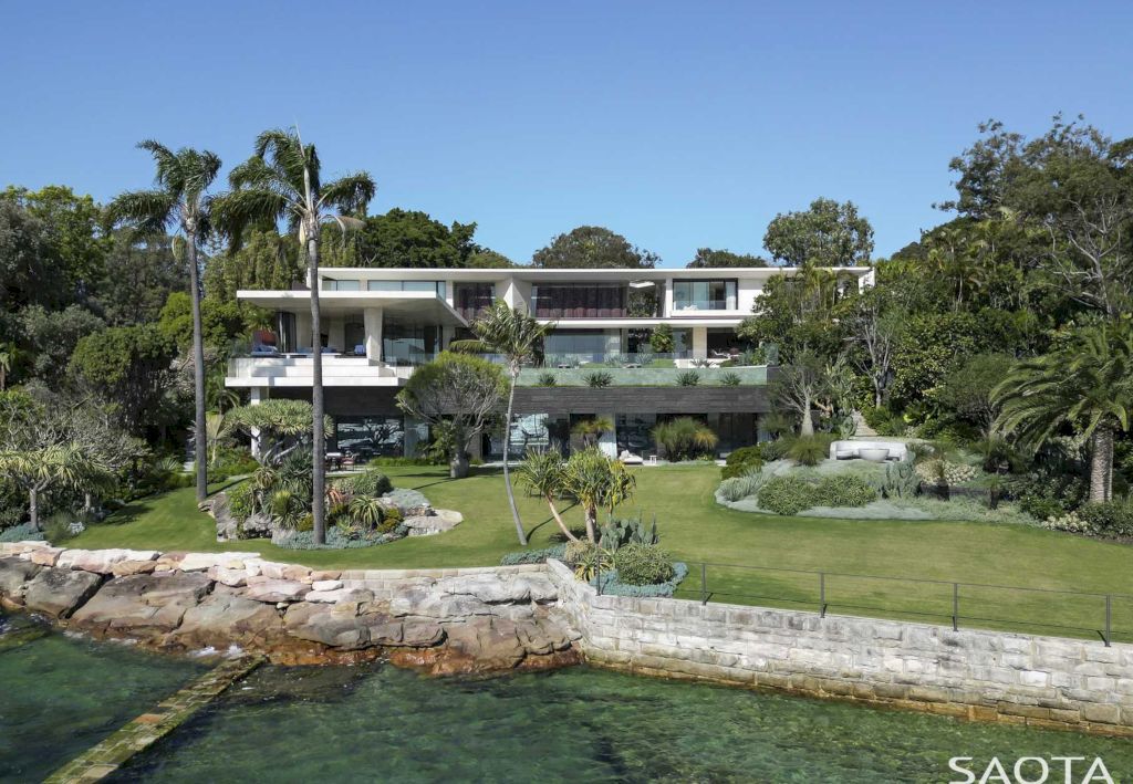 Waters Edge inspired by Fachwerk style house by SAOTA 17