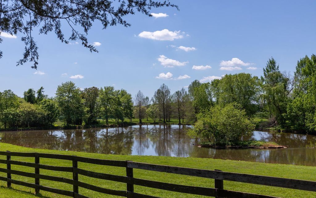 1482 Acre Fauquier County Estate with Historic Charm Listed at 25 Million 41