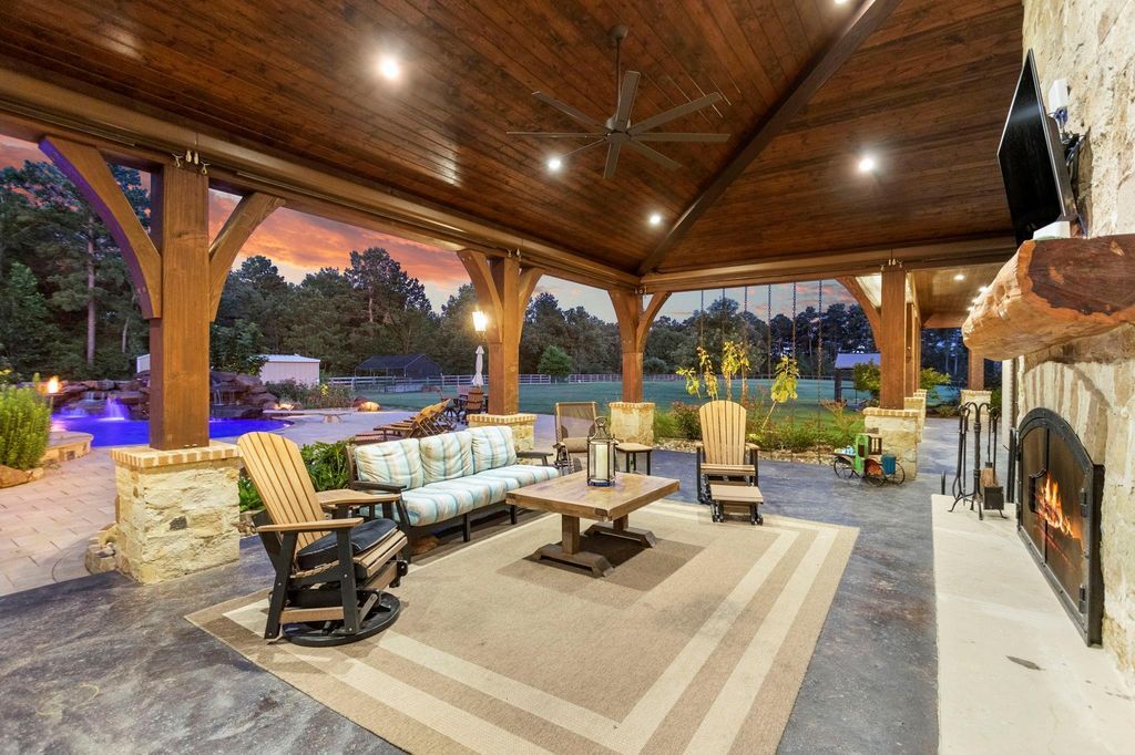 Circle O Farm 42 Acres with Modern Luxury Ranch in Texas Listed at 12.5 Million 16