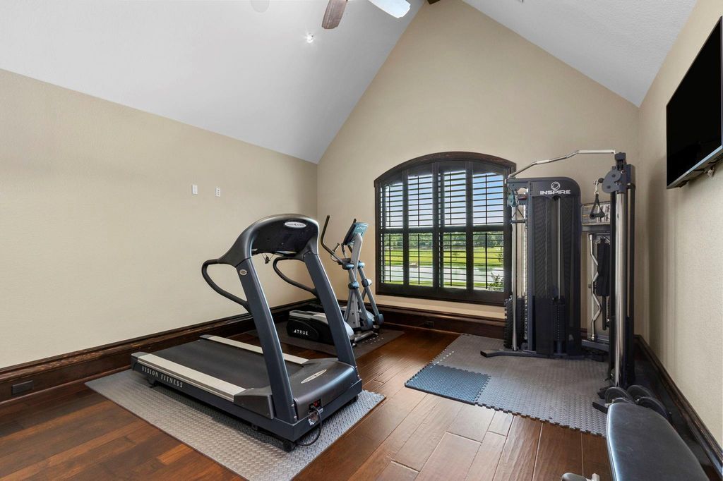 Circle O Farm 42 Acres with Modern Luxury Ranch in Texas Listed at 12.5 Million 29
