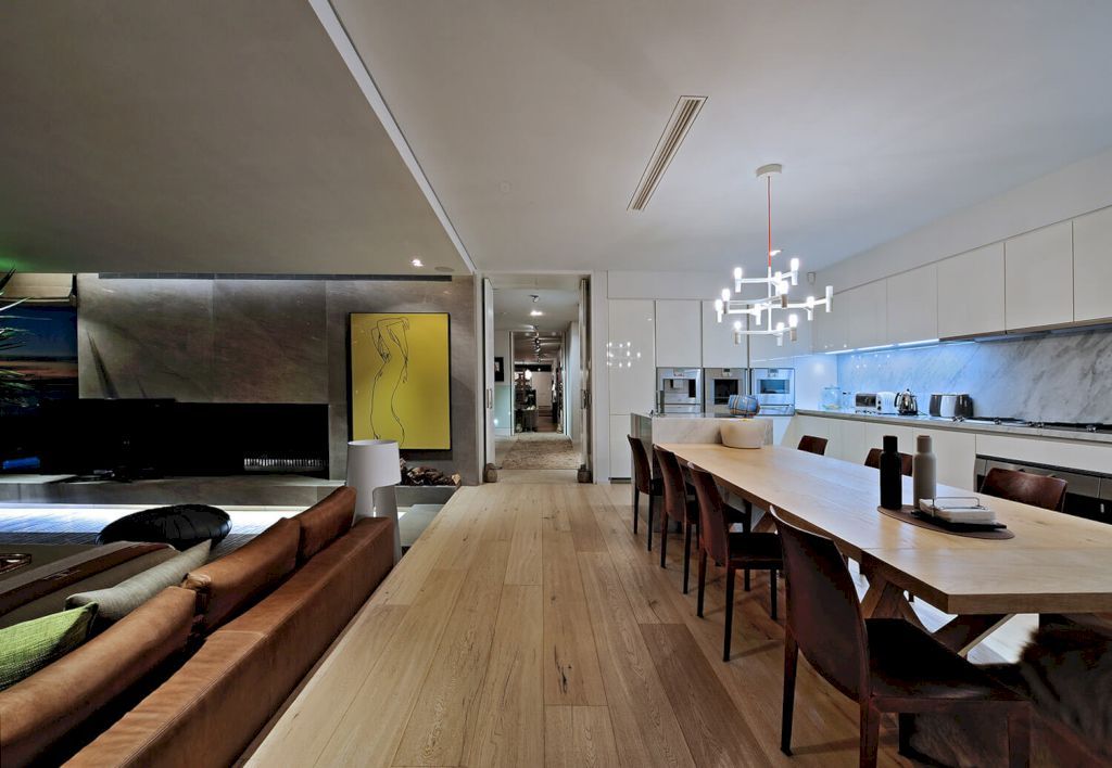 Clifton Nettleton Road, Modern home by Peerutin Architects