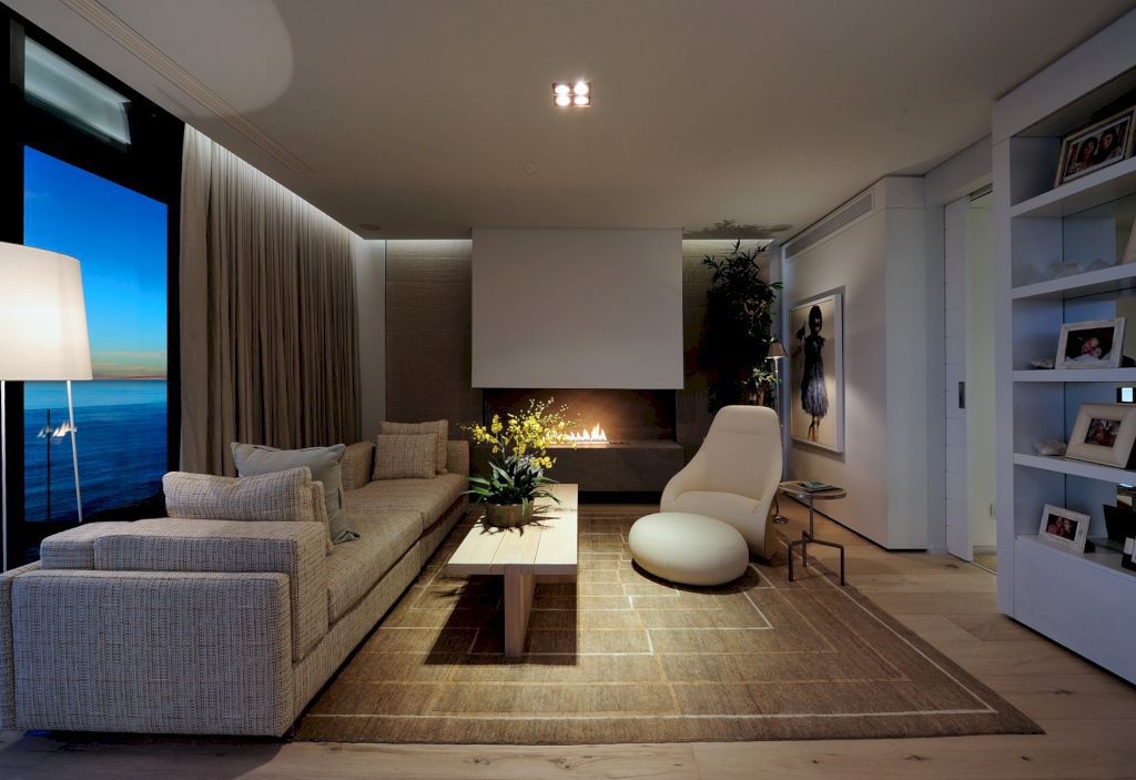 Clifton Nettleton Road Modern home by Peerutin Architects 8