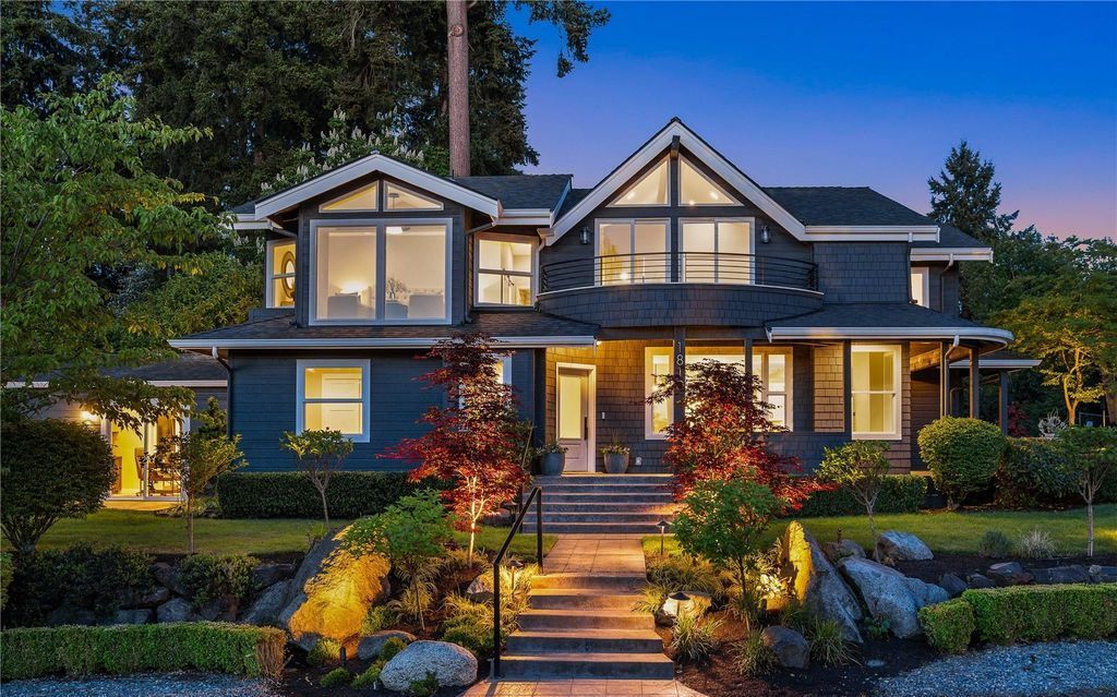 Coastal Modern Luxury Hamptons Style Elegance with Premier Waterfront Views in Washington for 3698000 39