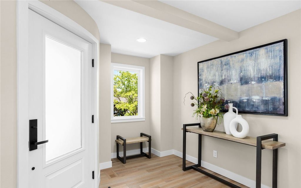Coastal Modern Luxury Hamptons Style Elegance with Premier Waterfront Views in Washington for 3698000 6