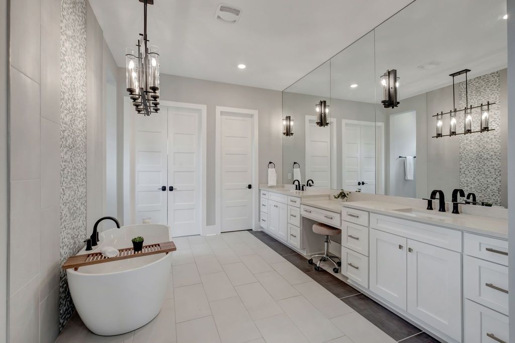 Countryside Retreat in Tennessee 5 Acres of Natural Beauty and Elegant Living for 2595000 35