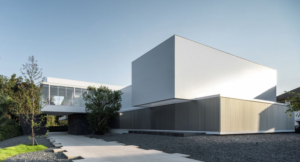 Dew House in Thailand by Ayutt and Associates Design 18