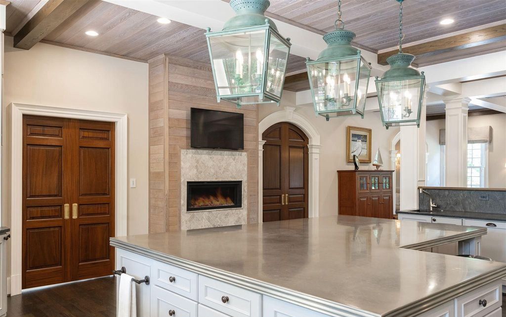 Edgehill Estate Classic All Brick Colonial on 11 Acres for 15 Million 16