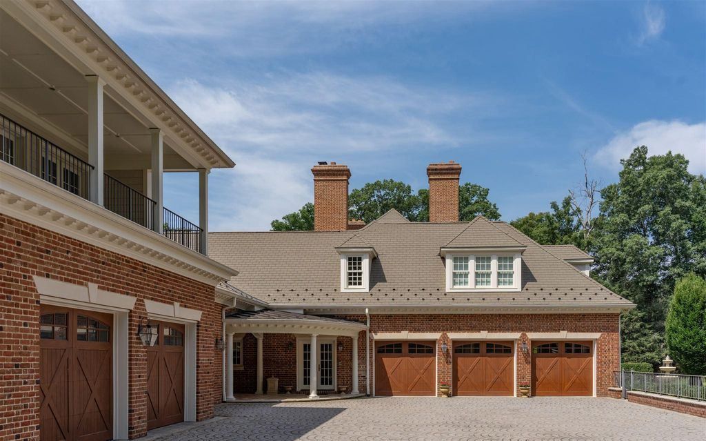 Edgehill Estate Classic All Brick Colonial on 11 Acres for 15 Million 39