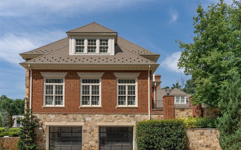 Edgehill Estate Classic All Brick Colonial on 11 Acres for 15 Million 40