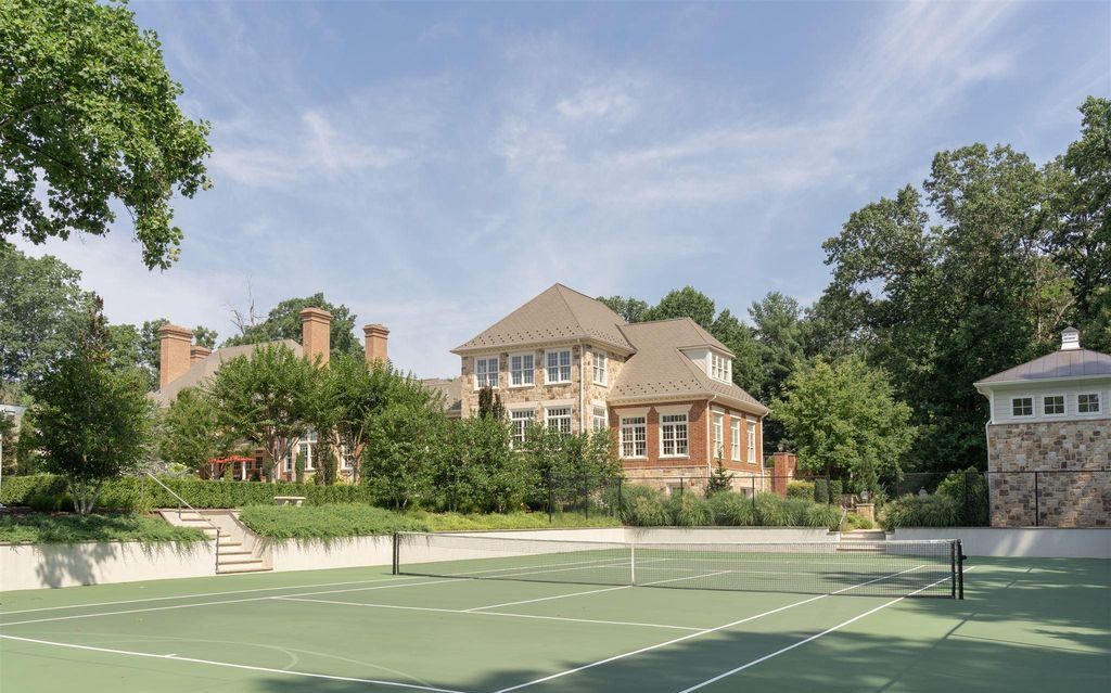 Edgehill Estate Classic All Brick Colonial on 11 Acres for 15 Million 42