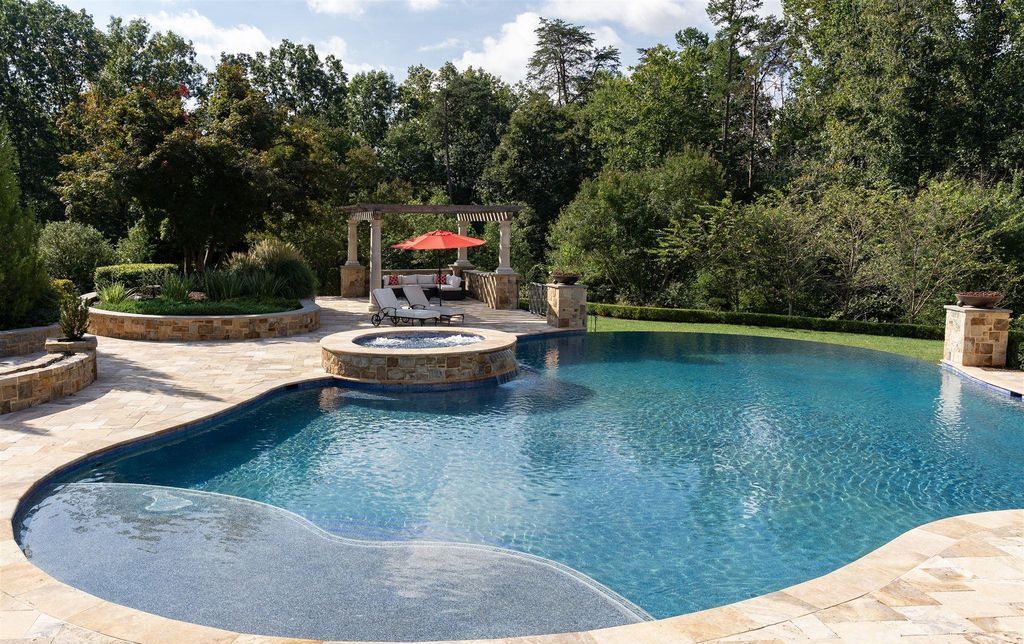Edgehill Estate Classic All Brick Colonial on 11 Acres for 15 Million 48