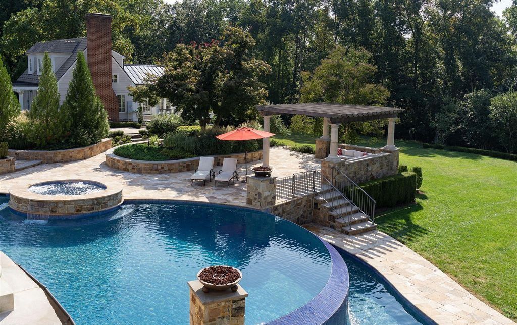 Edgehill Estate Classic All Brick Colonial on 11 Acres for 15 Million 50