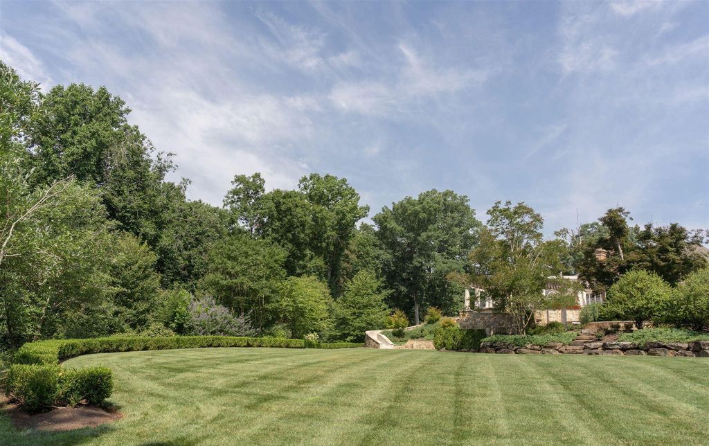 Edgehill Estate Classic All Brick Colonial on 11 Acres for 15 Million 52