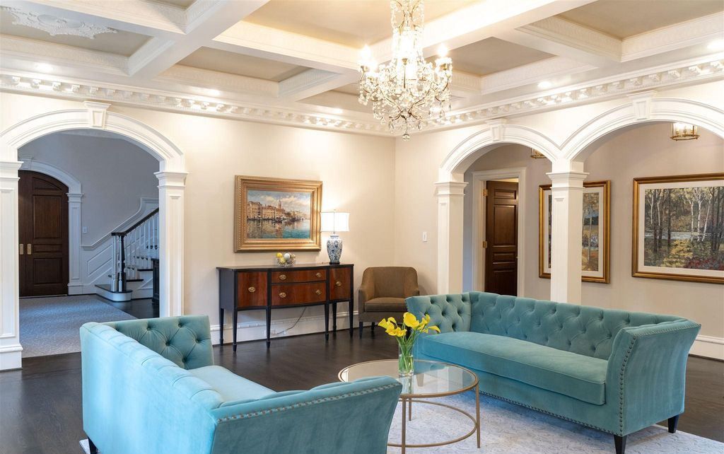 Edgehill Estate Classic All Brick Colonial on 11 Acres for 15 Million 7