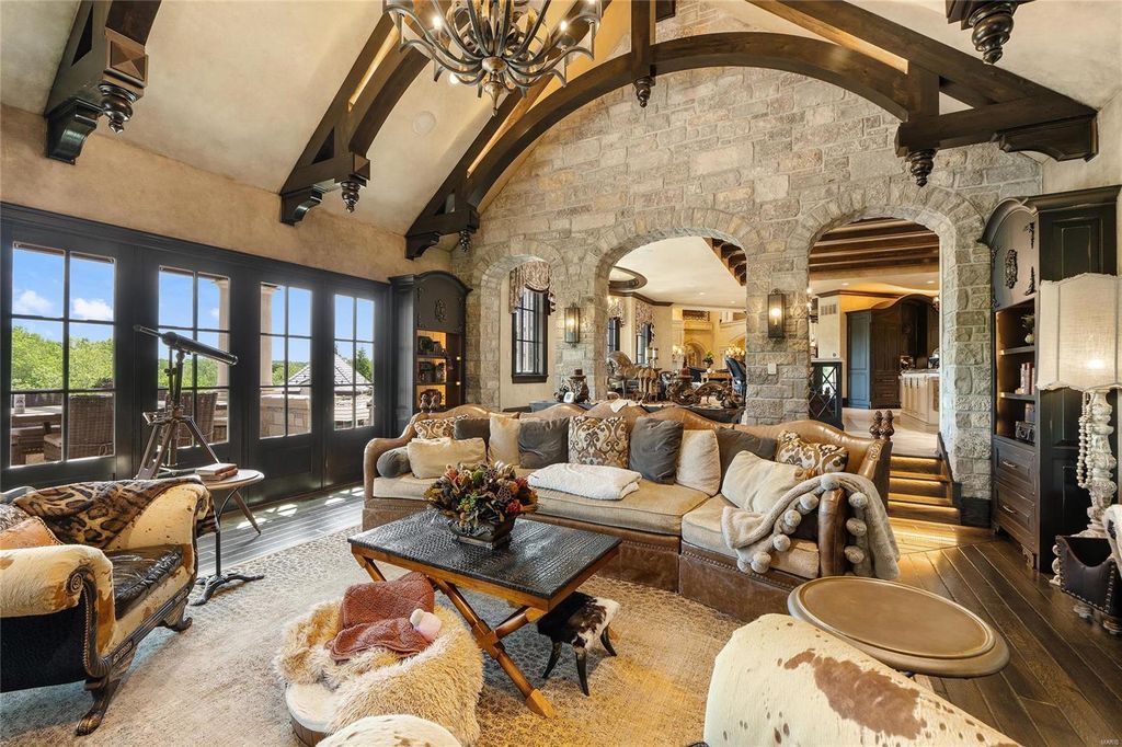 European Estate in Missouri by Architect Dave Schaub Builder Mike Bozich Listed for 10.89 Million 19