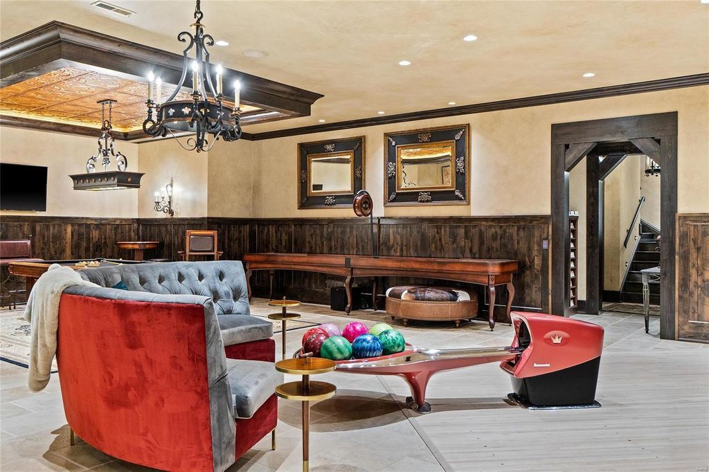 European Estate in Missouri by Architect Dave Schaub Builder Mike Bozich Listed for 10.89 Million 55