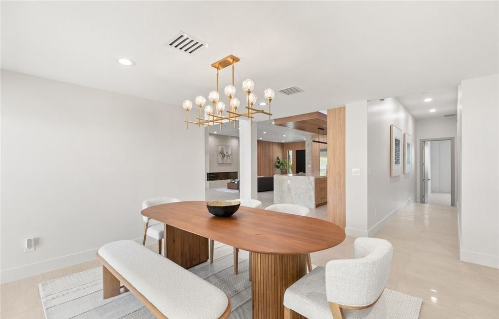 Experience Ultimate Luxury Living in Las Vegass Historic District A 5.49 Million Masterpiece 16