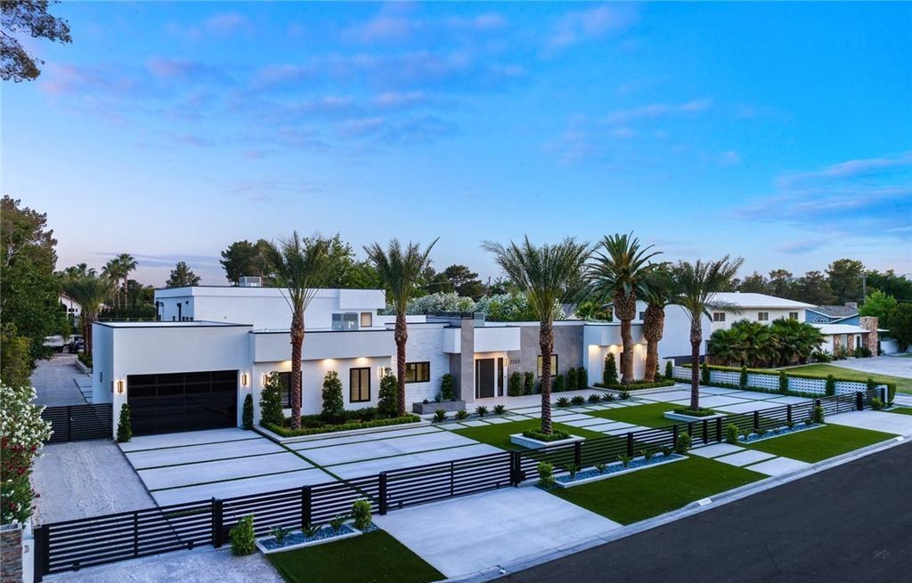 Experience Ultimate Luxury Living in Las Vegass Historic District A 5.49 Million Masterpiece 2