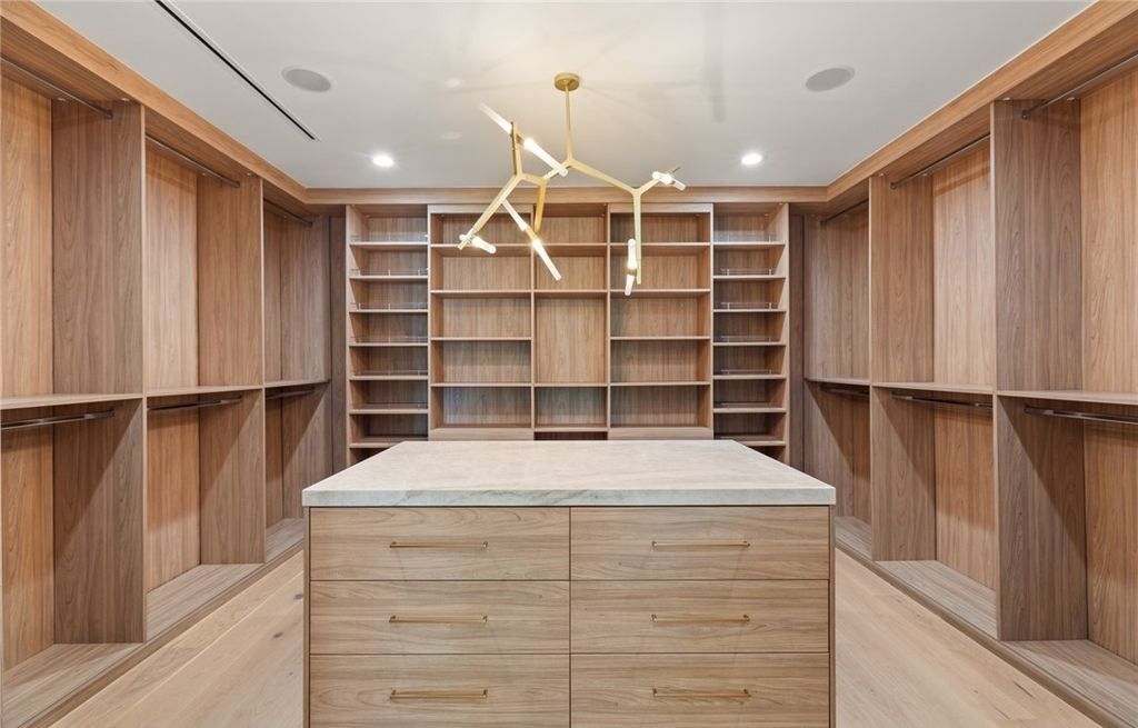 Experience Ultimate Luxury Living in Las Vegass Historic District A 5.49 Million Masterpiece 36