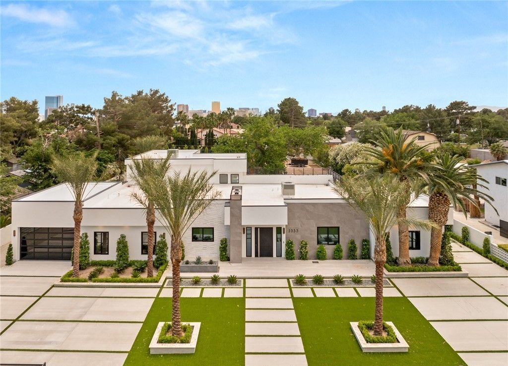 Experience Ultimate Luxury Living in Las Vegass Historic District A 5.49 Million Masterpiece 65