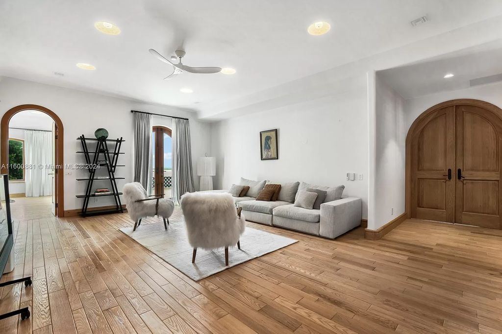This 11,599 square feet estate on a 41,750 square feet lot includes 150 feet of private ocean frontage.