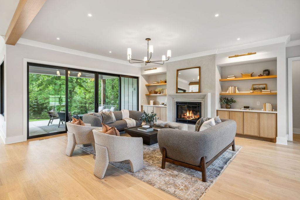 Exquisite Tennessee Luxury Home with Masterful Craftsmanship Listed for 2.4 Million 10
