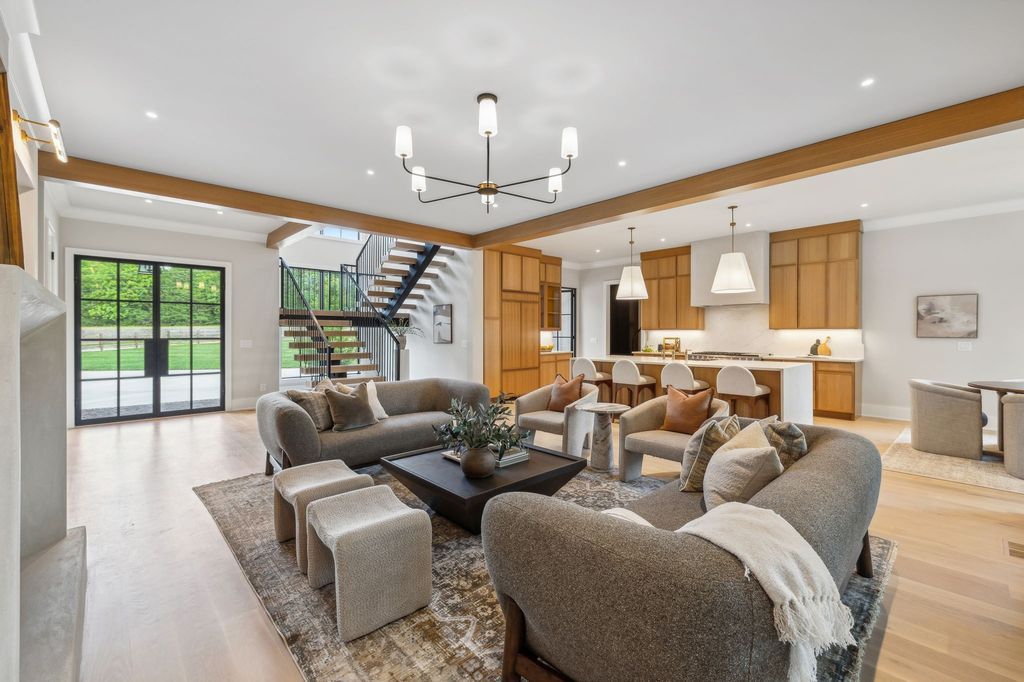 Exquisite Tennessee Luxury Home with Masterful Craftsmanship Listed for 2.4 Million 12