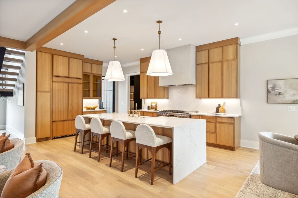 Exquisite Tennessee Luxury Home with Masterful Craftsmanship Listed for 2.4 Million 13