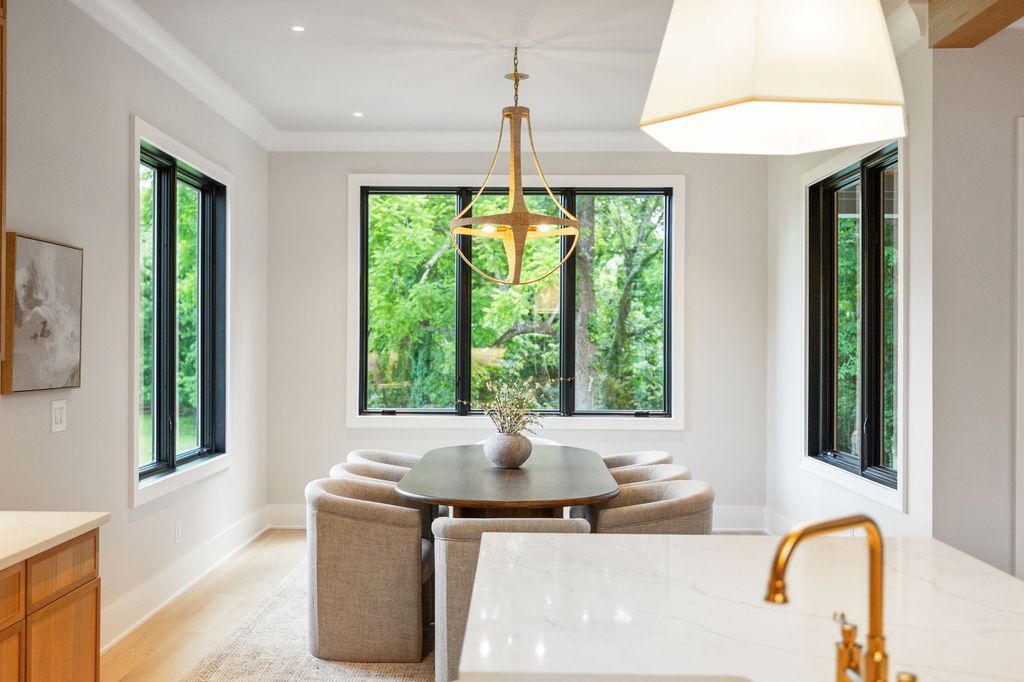 Exquisite Tennessee Luxury Home with Masterful Craftsmanship Listed for 2.4 Million 15