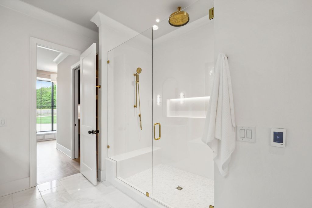 Exquisite Tennessee Luxury Home with Masterful Craftsmanship Listed for 2.4 Million 21