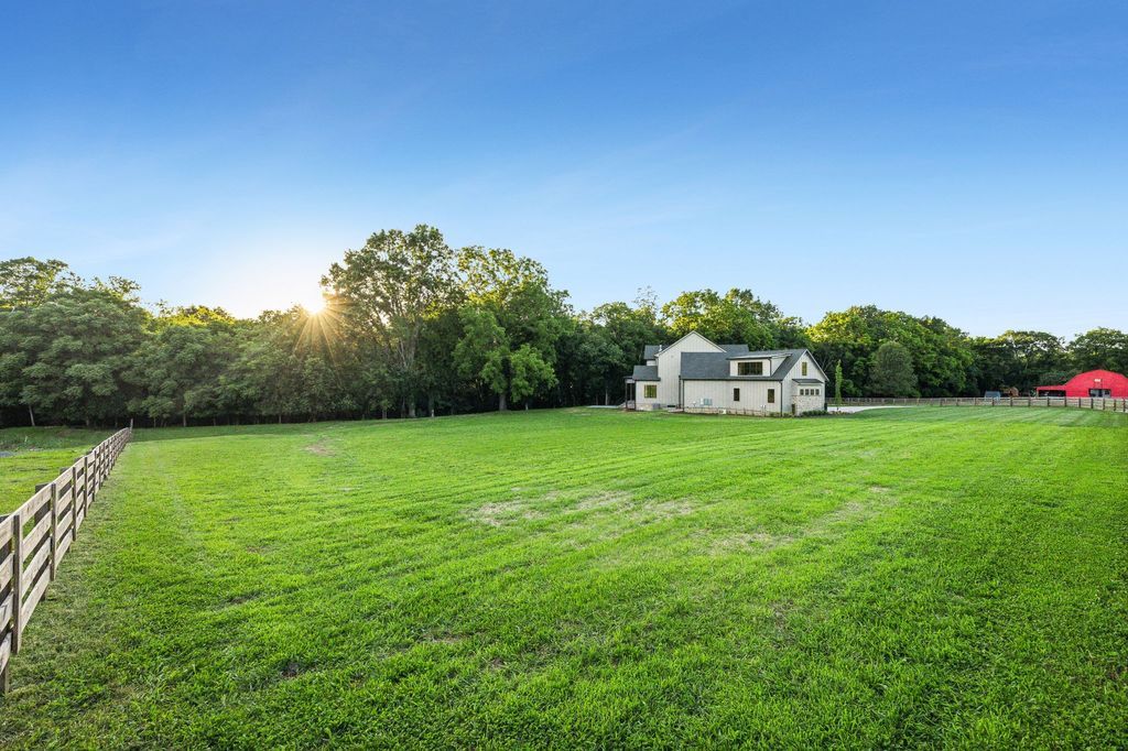 Exquisite Tennessee Luxury Home with Masterful Craftsmanship Listed for 2.4 Million 49