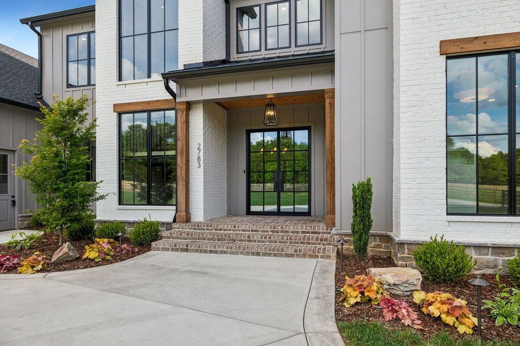 Exquisite Tennessee Luxury Home with Masterful Craftsmanship Listed for 2.4 Million 5