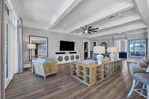 Grand Luxury Home in Lakewood Ranch Listed for $7 Million | Luxury Houses