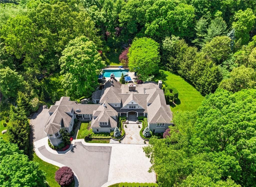 Hamptons Style Estate on Over 2 Lush Acres in New York Listed for 3.7 Million 1