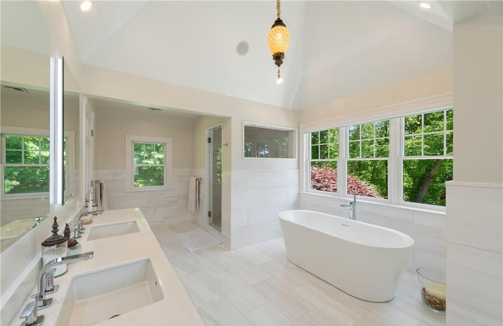 Hamptons Style Estate on Over 2 Lush Acres in New York Listed for 3.7 Million 16