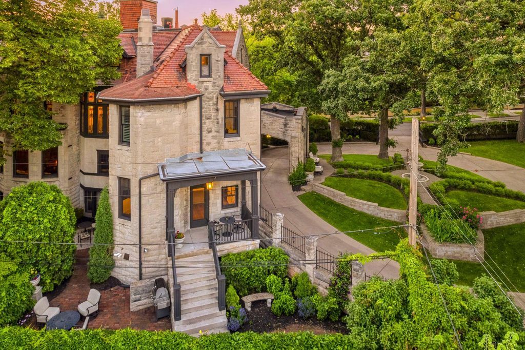 Historic Elegance Meets Modern Luxury William Channing Whitney Designed Home in Minnesota Listed for 2995000 59