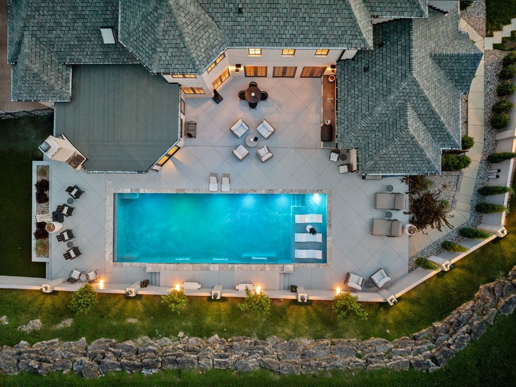 Luxurious Tennessee Home on Private Wooded Acre Lot Listed for 3.9 Million 3