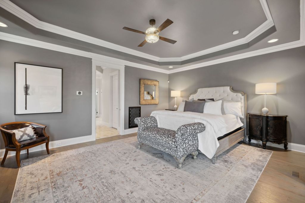 Luxurious Tennessee Home on Private Wooded Acre Lot Listed for 3.9 Million 34