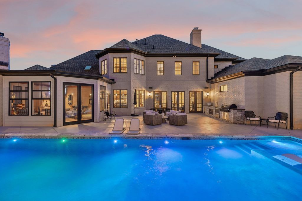 Luxurious Tennessee Home on Private Wooded Acre Lot Listed for 3.9 Million 5