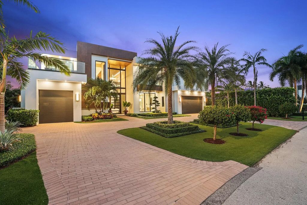 This 5-bed, 7-bath masterpiece, built in 2021, spans over 6,159 sq ft on a 0.30-acre lot. Highlights include a 2-story great room with stunning glass walls and a gas fireplace, a formal dining room with a glass wine closet, a custom kitchen with double-thick quartzite countertops, Miele appliances, and Carrara porcelain tiles.
