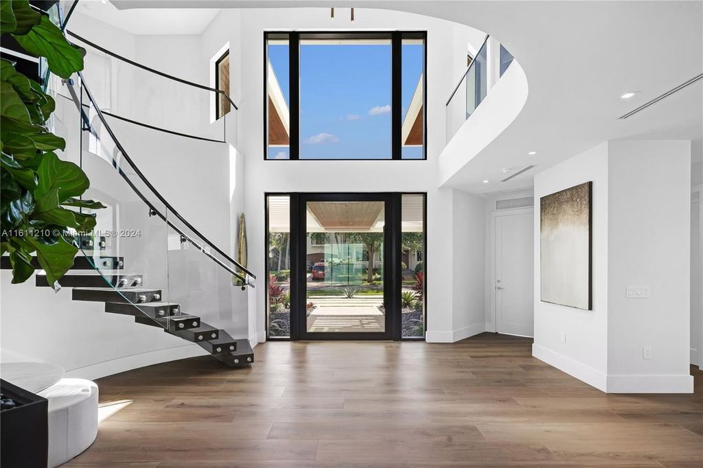 Discover your dream home at 1957 SE 21st Ave, Fort Lauderdale, Florida - a stunning new waterfront estate with ultra high-end finishes and designer furnishings.